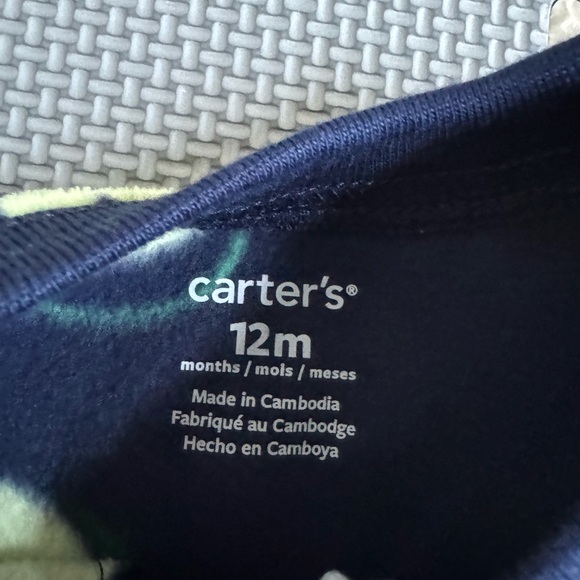 Like New Carter’s Fleece Pajama 2 piece set - 12 Months - Picture 2 of 2